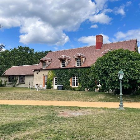 Les Chambres De Charnay - Calme Charme Et Confort A 5 Mn Du Peage Vierzon Eksteriør bilde