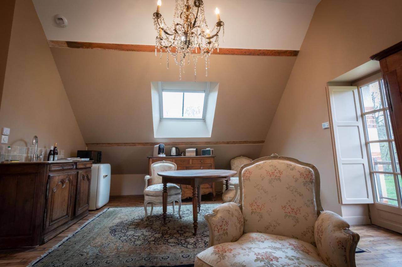 Les Chambres De Charnay - Calme Charme Et Confort A 5 Mn Du Peage Vierzon Eksteriør bilde