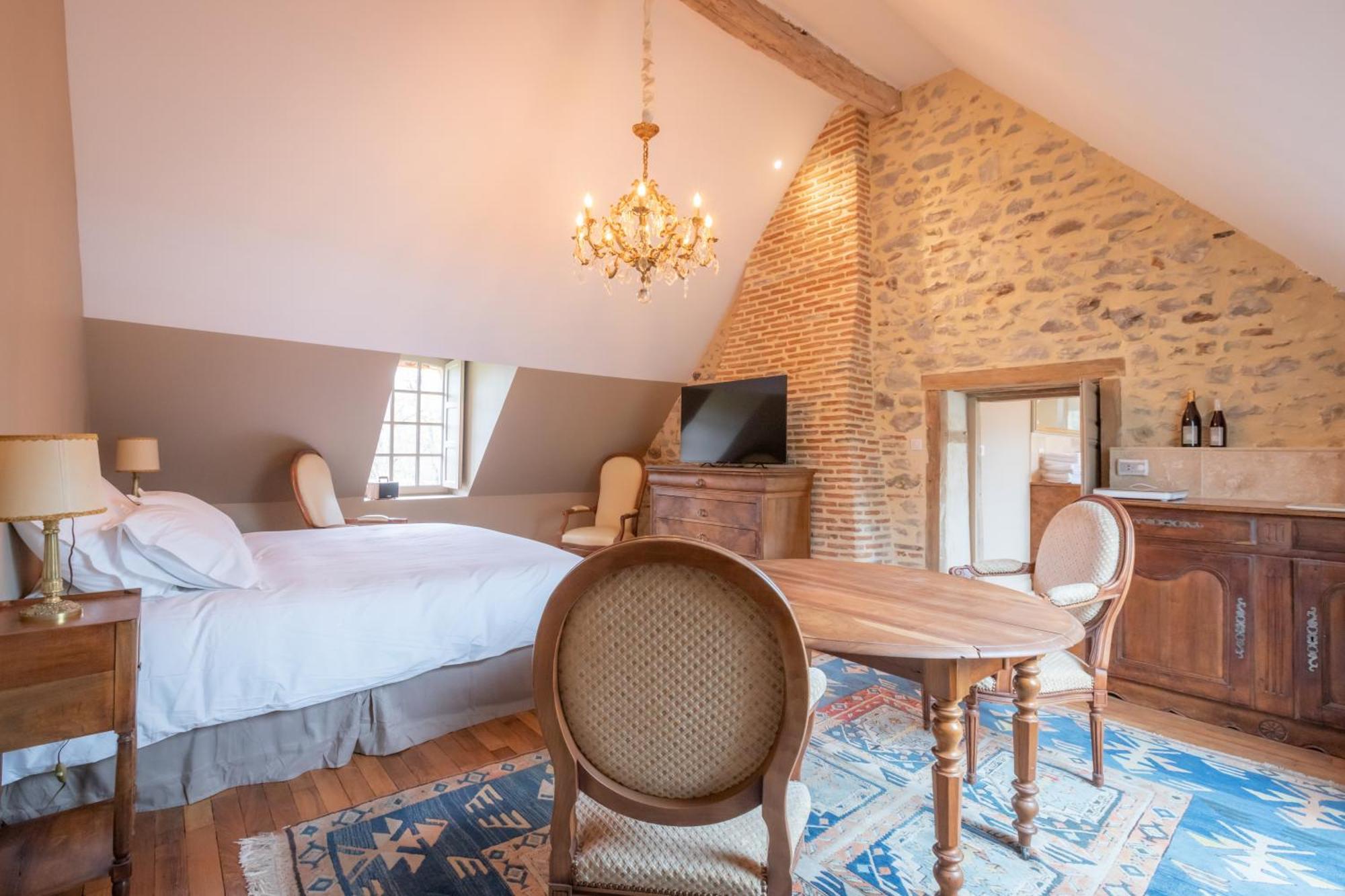 Les Chambres De Charnay - Calme Charme Et Confort A 5 Mn Du Peage Vierzon Eksteriør bilde
