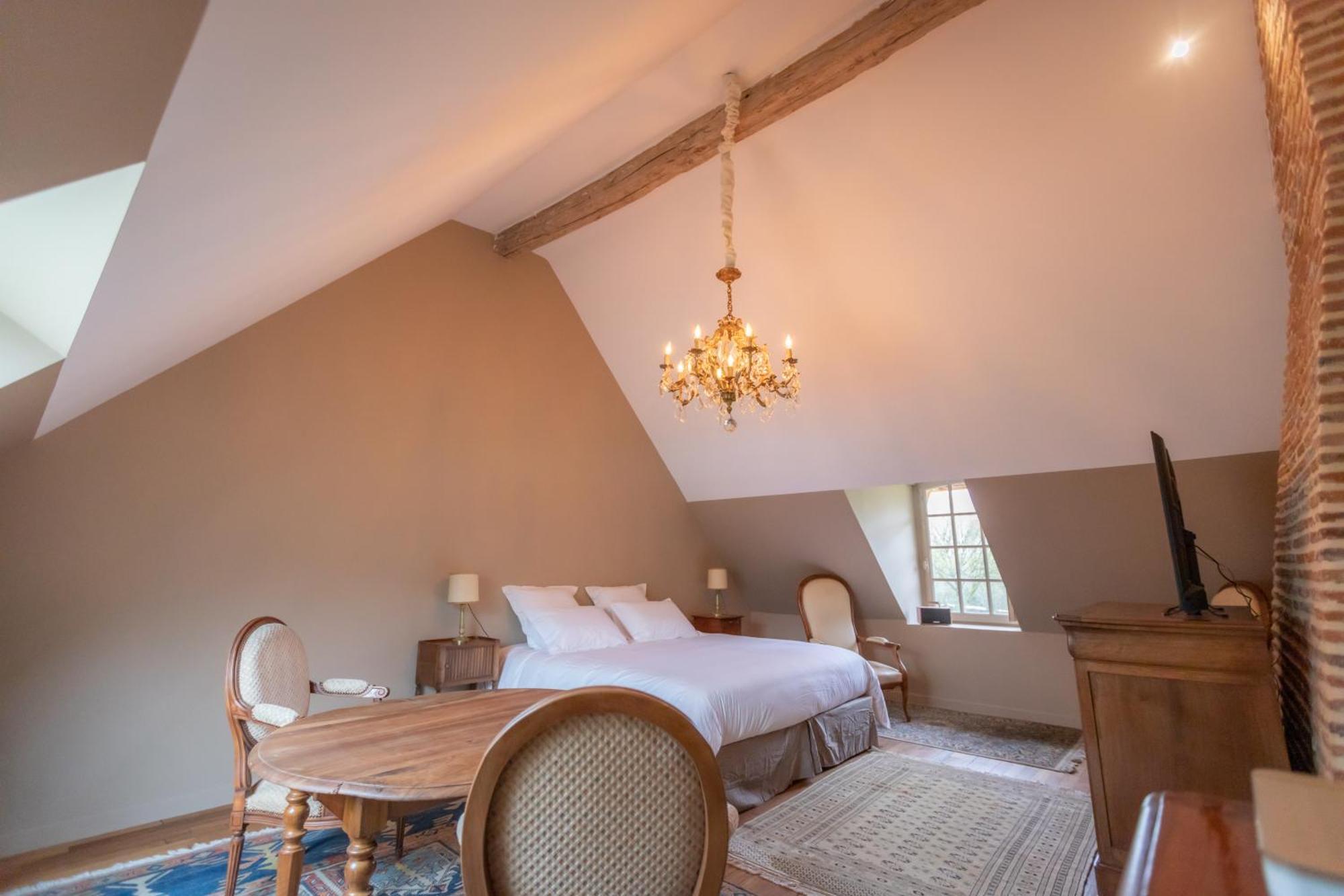 Les Chambres De Charnay - Calme Charme Et Confort A 5 Mn Du Peage Vierzon Eksteriør bilde